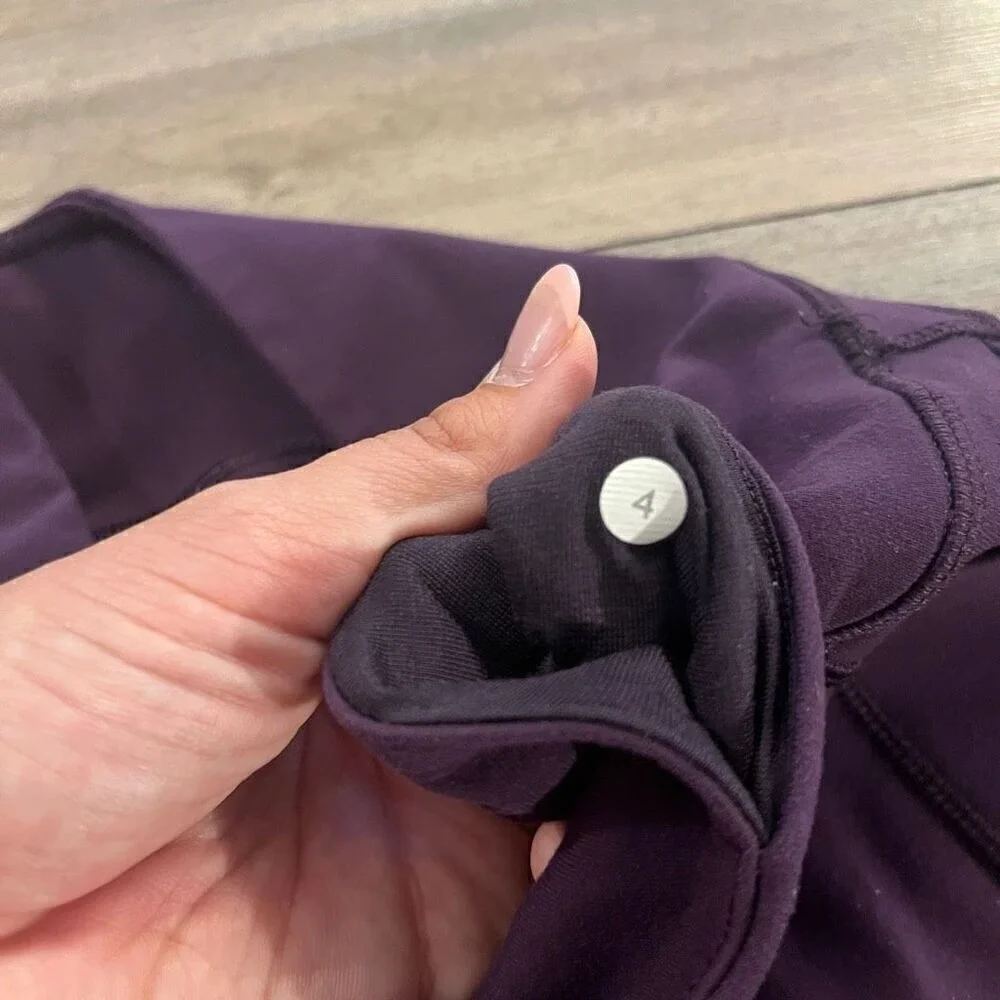 Lululemon‎ Purple Athletic Workout Cropped Leggings Women 4